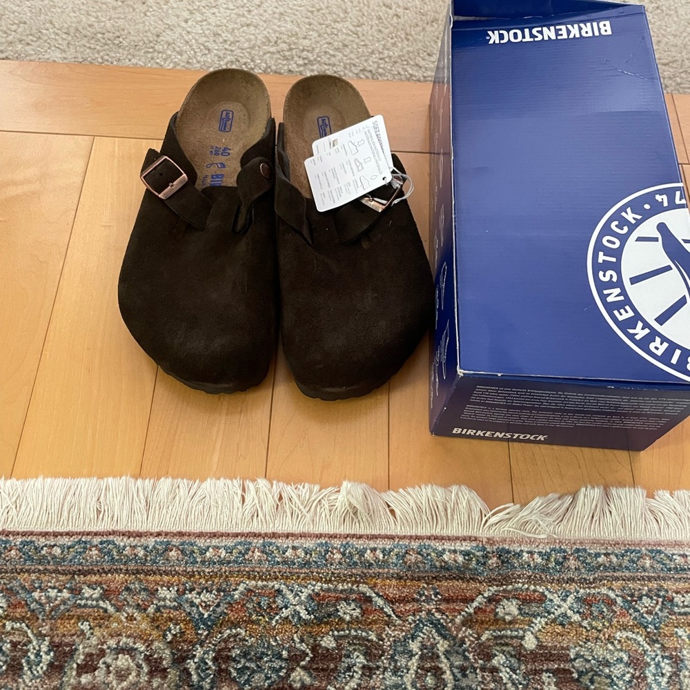 NWT Birkenstock Women’s Boston Soft Footbed Clogs